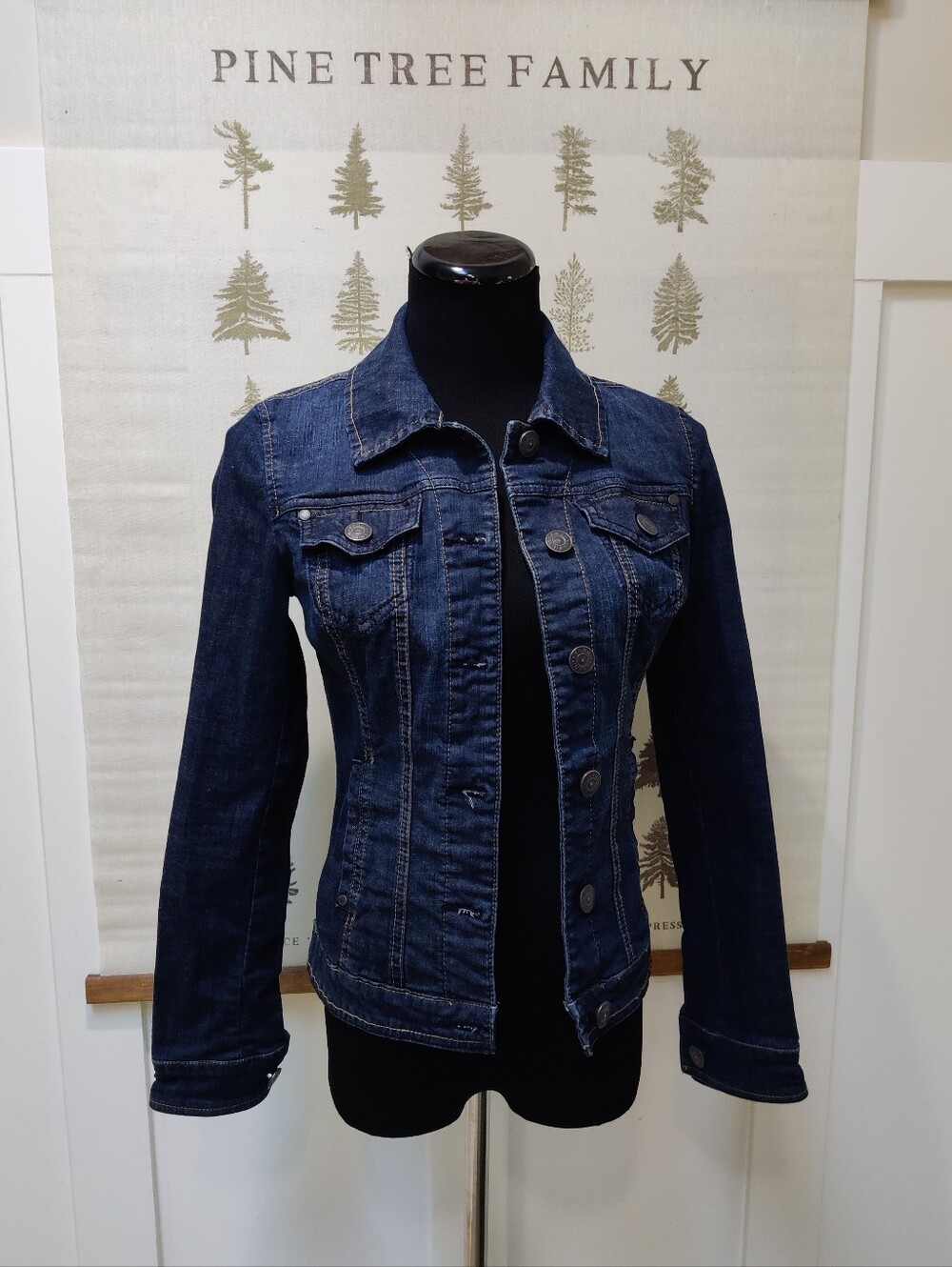 GUESS Dark Wash Denim Fitted Jean Jacket S/P